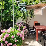 Karmen Auf Zwei Ebenen Mit Garten By Interhome