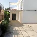 Karmen Auf Zwei Ebenen Mit Garten By Interhome