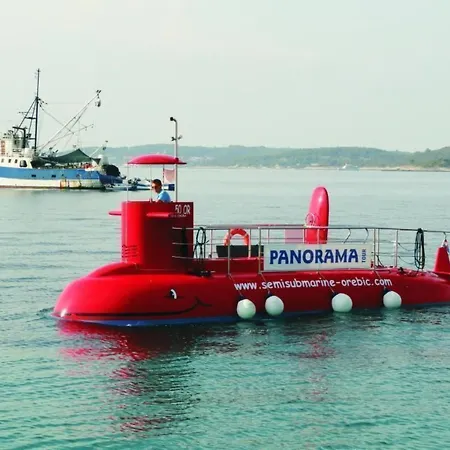 Karmen Auf Zwei Ebenen Mit Garten By Interhome *