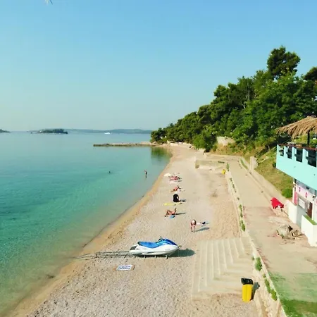 Karmen Auf Zwei Ebenen Mit Garten By Interhome