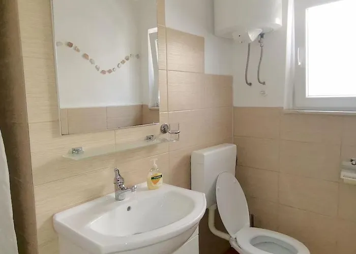 Karmen Auf Zwei Ebenen Mit Garten By Interhome *