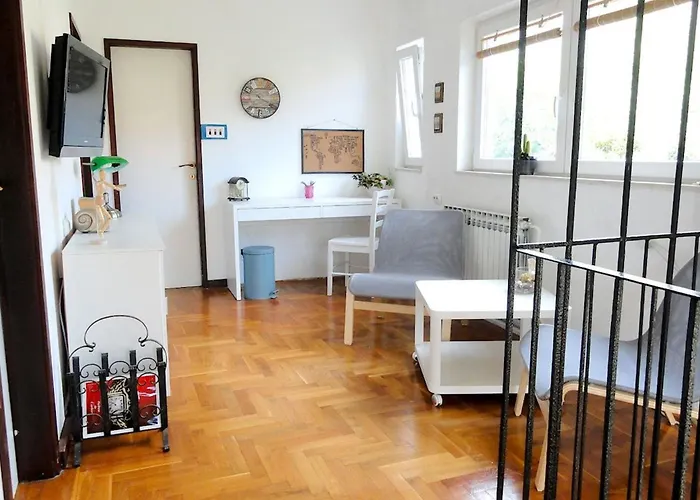 Karmen Auf Zwei Ebenen Mit Garten By Interhome *